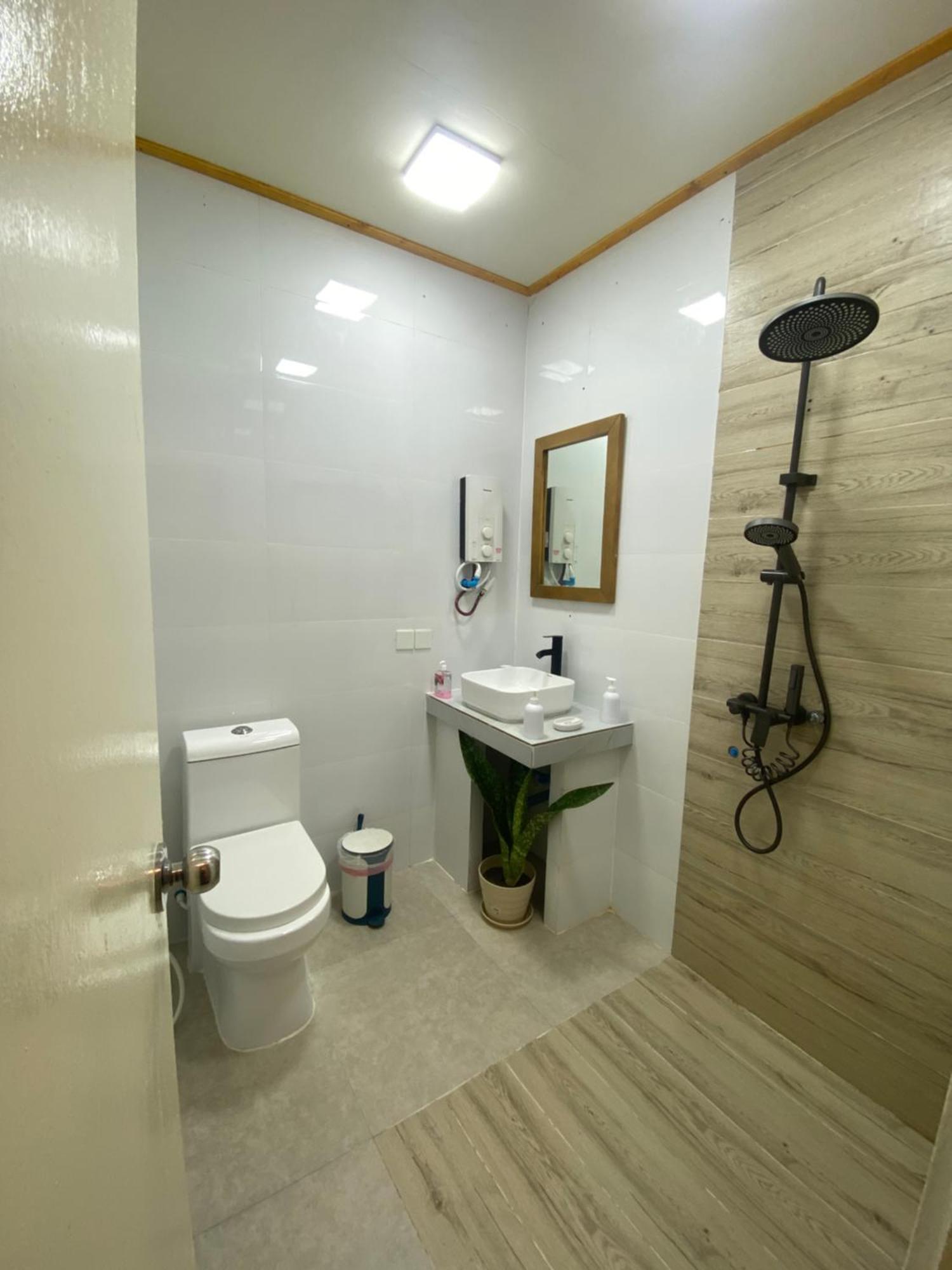 Maavaharu Guest House ヒンマフシ島 エクステリア 写真